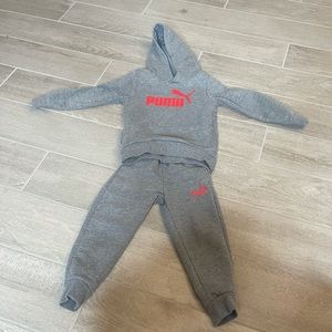 *Worn Once* Toddler Puma Sweatsuit Set